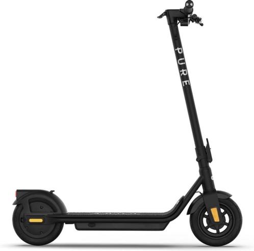 PURE ELECTRIC Elektrische step Pure Air3 Matte Black Nieuwst, Fietsen en Brommers, Steps, Zo goed als nieuw, Elektrische step (E-scooter)