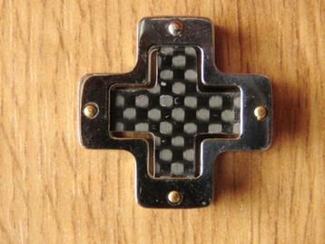 2 pendentifs en métal Albanu Fidenziana beschikbaar voor biedingen