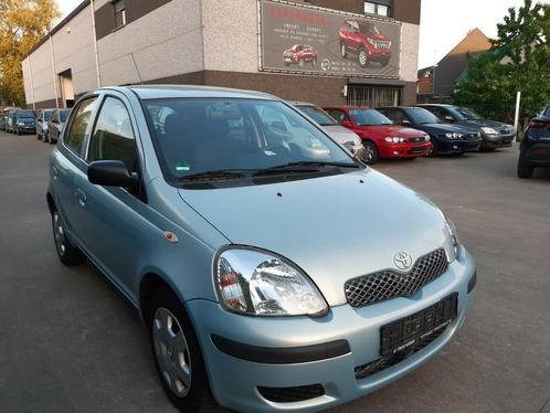 Toyota yaris, Auto's, Toyota, Particulier, Yaris, Benzine, Stadsauto, 5 deurs, Handgeschakeld, Blauw, Grijs, Stof, Voorwielaandrijving