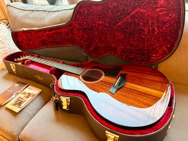 Taylor 224ce Koa Deluxe 2020 Nieuwstaat!, Muziek en Instrumenten, Snaarinstrumenten | Gitaren | Elektrisch, Zo goed als nieuw