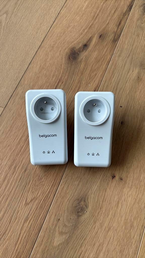 Proximus PLC adapter (2)-  internet via het stroomnet, Computers en Software, Powerlines, Zo goed als nieuw, Ophalen of Verzenden