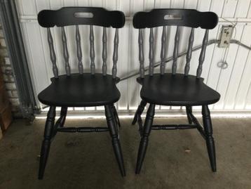 2 retro stoelen