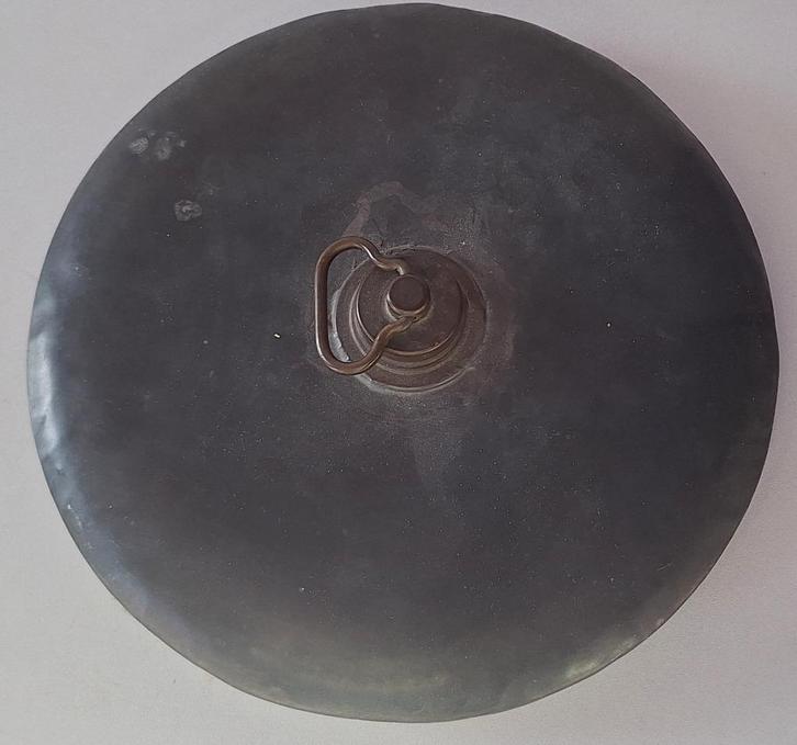 Très ancienne bouillotte ronde en métal, Antiek en Kunst, Curiosa en Brocante, Ophalen of Verzenden