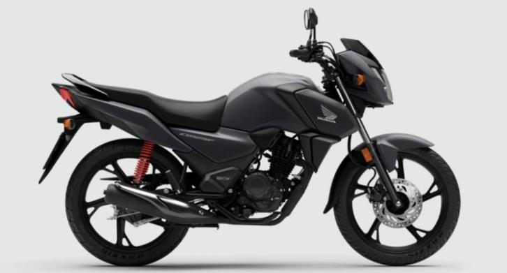 Honda cb125f de 2024 avec seulement 200km etat neuf, Motoren, Motoren | Honda, Bedrijf, Handvatverwarming, Ophalen