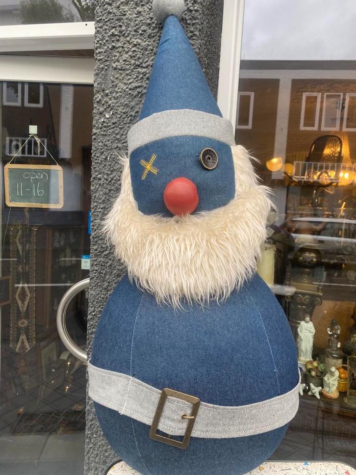 2 Grote Reclame Kerstman Poppen Jack & Jones jeans style., Diversen, Kerst, Zo goed als nieuw, Ophalen of Verzenden