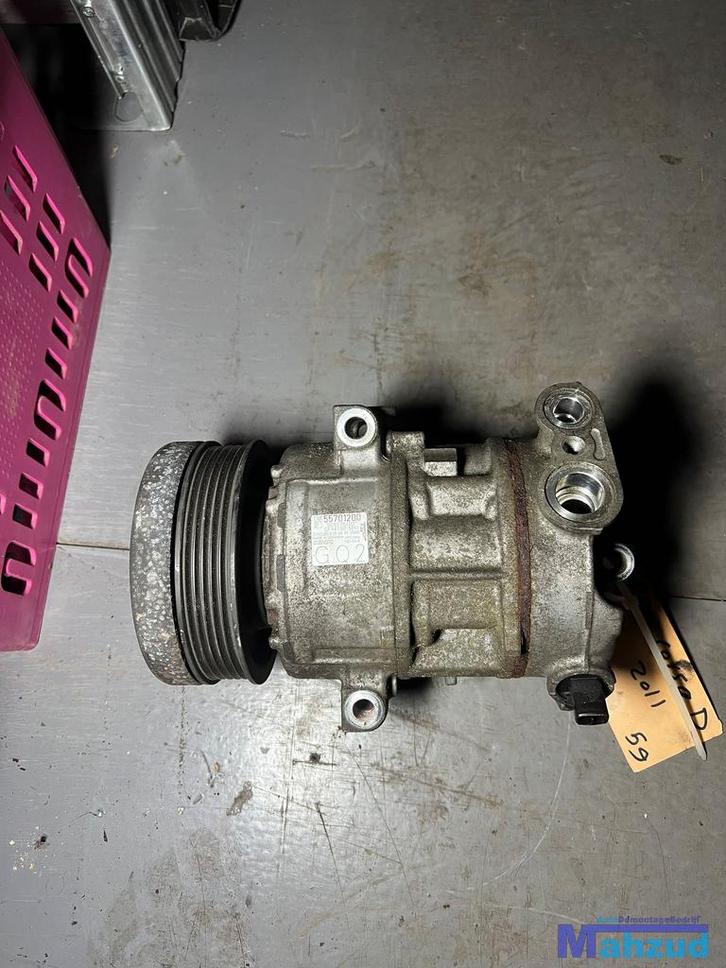 OPEL CORSA D 1.2 Airco pomp compressor 55701200 GQ2, Auto-onderdelen, Airco en Verwarming, Opel, Gebruikt, Ophalen of Verzenden