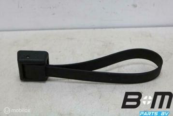 Handgreep achter VW Caddy 2K 7H0829621 beschikbaar voor biedingen