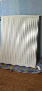 Radiateur pour une pièce de 40 M3, Ophalen, Radiator, Zo goed als nieuw, 60 tot 150 cm