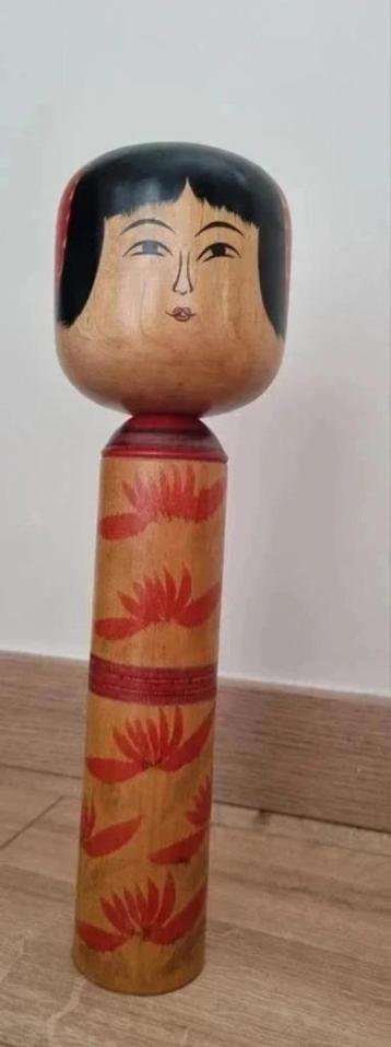 Leuke Hijiori Kokeshi van meester Minosuke Sato 1905-1977 beschikbaar voor biedingen