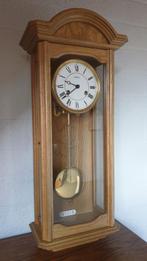 Pendule / wandklok met slinger / merk AMS /in perfecte staat, Ophalen, Zo goed als nieuw, Analoog, Wandklok