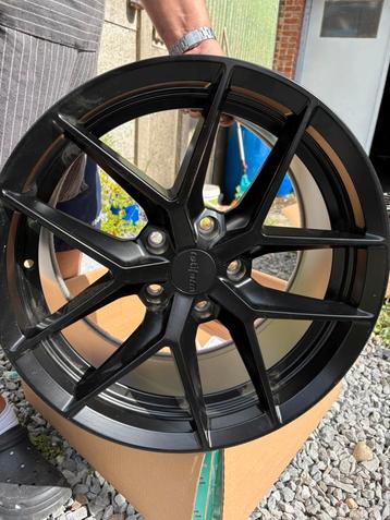 Rotiform FLG-R134 beschikbaar voor biedingen