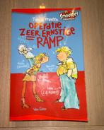 Tosca Menten - Operatie Zeer Ernstige Ramp, Livres, Livres pour enfants | Jeunesse | 10 à 12 ans, Tosca Menten, Comme neuf, Enlèvement ou Envoi