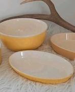 Kom en schaal Villeroy & Boch pastel geel, Antiek en Kunst, Ophalen of Verzenden