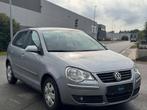 VW POLO 2007 1.4 ESSENCE 100DKM ! INSPECTÉ ET GARANTIE, Autos, Argent ou Gris, Achat, Entreprise, Boîte manuelle