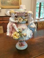 Capodimonte rococo stijl vaas tafelstuk, Ophalen