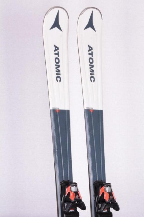 SKIS ATOMIC REDSTER XR GRIS 2021 DE 149 cm, Sports & Fitness, Ski & Ski de fond, Utilisé, Skis, Atomic, Carving, 140 à 160 cm
