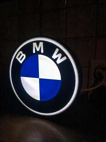 Écran LED/éclairage d'ambiance BMW
