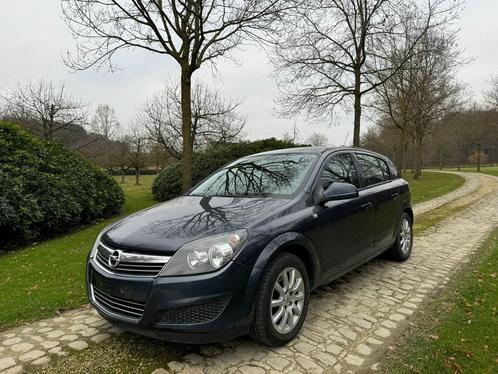 Opel Astra 1.7 CDTi Airco Euro5 - 12/2010 - 100.000 km’s, Auto's, Opel, Particulier, Astra, ABS, Airbags, Airconditioning, Alarm