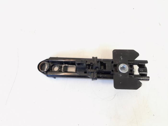 Gordelaangever rechts van een Audi RS6, Auto-onderdelen, Interieur en Bekleding, Audi, Gebruikt, 3 maanden garantie, Ophalen of Verzenden