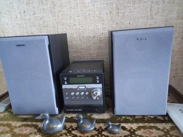 Sony radio-CD-cassettespeler beschikbaar voor biedingen