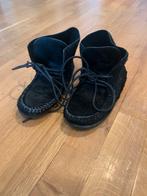 Chaussures en poil Isabel Marant 37, Ophalen, Zo goed als nieuw, Schoenen