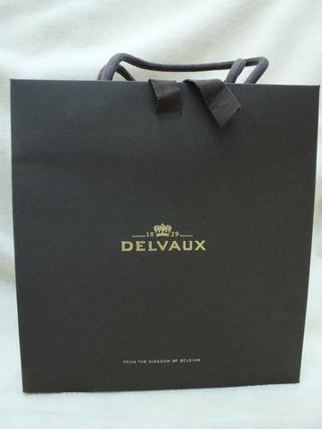 papieren draagtas Delvaux gouden opdruk  h 27 x b 27 x d 9 c beschikbaar voor biedingen