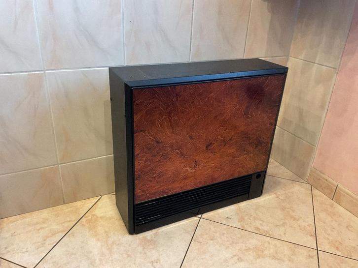 radiateur électrique à accumulation, Bricolage & Construction, Chauffage & Radiateurs, Comme neuf, Radiateur, 800 watts ou plus