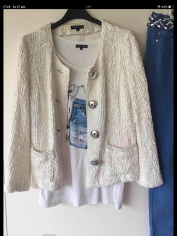 Caroline Biss tshirt met jasje 36 beschikbaar voor biedingen