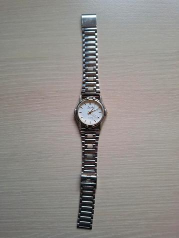 Donati damesuurwerk.  Quartz. beschikbaar voor biedingen
