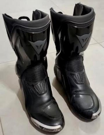 Bottes DAINESES Torque D1 OUT - 43 beschikbaar voor biedingen