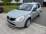 Dacia Sandero 2010, Auto's, Dacia, Te koop, Zilver of Grijs, Stadsauto, 5 deurs