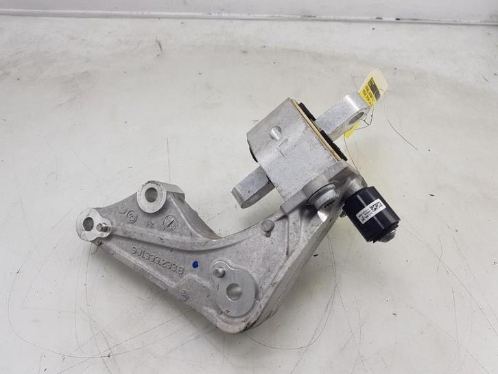 VERSNELLINGSBAKSTEUN Porsche Taycan (Y1A) (01-2019/12-2023), Auto-onderdelen, Ophanging en Onderstel, Porsche, Gebruikt