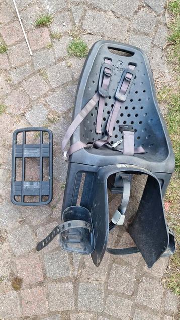 Yepp fietsstoel met adapter en inbus beschikbaar voor biedingen