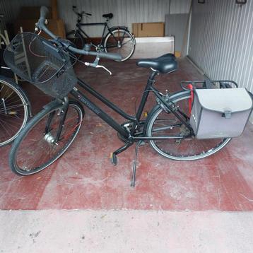 Damesfiets Batavius, Fietsen en Brommers, Ophalen, Zo goed als nieuw, Batavus, Versnellingen
