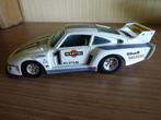 Burago Porsche 935 Rally Martini 1/24, Ophalen of Verzenden, Gebruikt, Auto, Burago