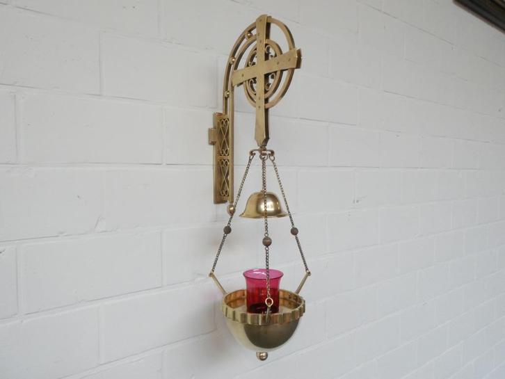 Koperen godslamp met wandbevestiging, Antiek en Kunst, Antiek | Religieuze voorwerpen, Ophalen