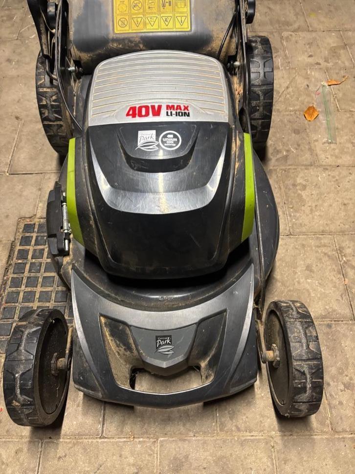 Center Park Accu Grasmaaier 40V, Tuin en Terras, Grasmaaiers, Zo goed als nieuw, Accu-grasmaaier, Opvangzak, Ophalen