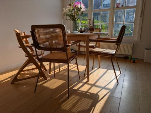 Uitschuifbare ronde eettafel van massief eikenhout, Huis en Inrichting, Tafels | Eettafels, Zo goed als nieuw, 100 tot 150 cm