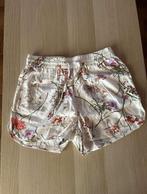 Short d'été blanc avec fleurs, Ophalen, Kort, Vero Moda, Wit