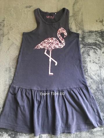 Vêtements T104 fille à partir de 2,50€ très bon état beschikbaar voor biedingen
