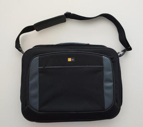 Sacoche Case Logic pour PC portable 15 pouces, Computers en Software, Laptoptassen, Zo goed als nieuw, Schoudertas, 15 inch, Ophalen