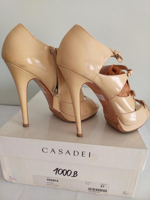 1000B* Casadei - sexy sandalen met hoge hak in gelakt leer, Kleding | Dames, Schoenen, Gedragen, Pumps, Beige, Verzenden