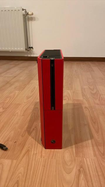 Xbox one , met ingebouwde ledlampjes plus harde schijf, Ophalen, Gebruikt, Overige genres