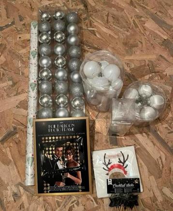 Kerstdecoratie incl lichten beschikbaar voor biedingen