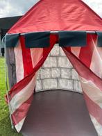 Speeltent met tunnel, Ophalen