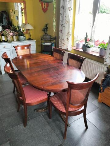 Table en merisier avec 6 chaises assorties, Enlèvement