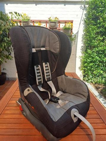 Römer Duo Isofix autostoeltje beschikbaar voor biedingen