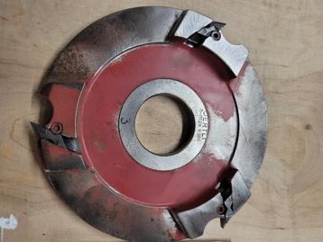 Oertli profiel freesblok asgat 40mm beschikbaar voor biedingen