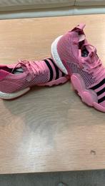 Paire de chaussures pour le basket rose, taille 45, Sport en Fitness, Tennis, Ophalen of Verzenden, Zo goed als nieuw, Schoenen