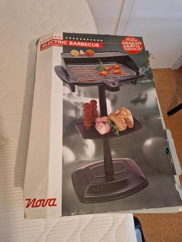 Nouveau barbecue électrique *toujours en plastique*, Enlèvement ou Envoi, Neuf